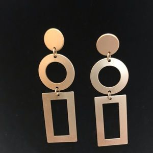 New gold earrings 💕